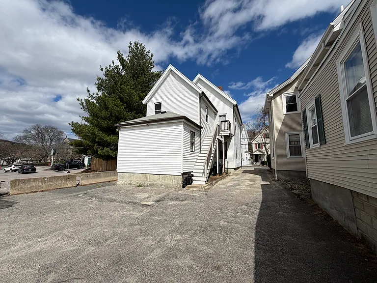 11 Patten St #2 — Photo 12