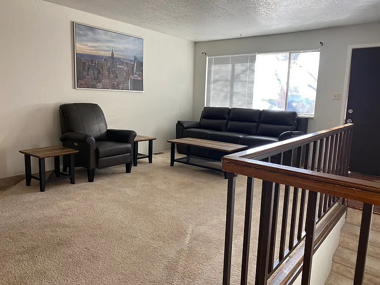 126 Yank Way #B — Photo 3