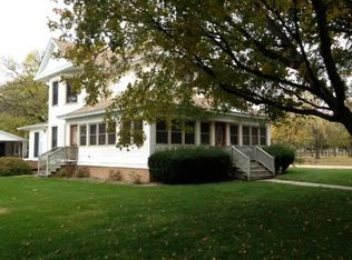 901 S C St, Edgar, NE 68935