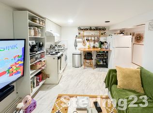 22-04 21st St #1A, Astoria, NY 11105