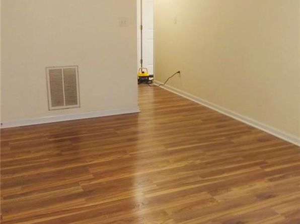 virginia-beach-virginia-440986374 picture