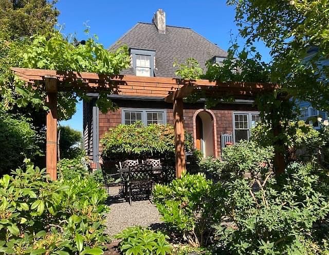 rose cottage