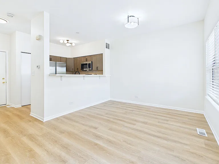 3 Charlotte Cir — Photo 6