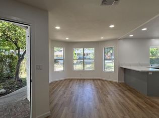 232 E Lemon Ave APT A, Monrovia, CA 91016