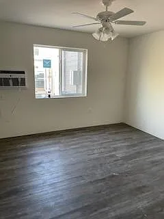 231 Railroad St #109 — Photo 9