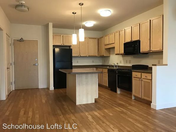 1191 North Ave APT 204