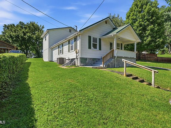 5th image of 107 Seanna Ln