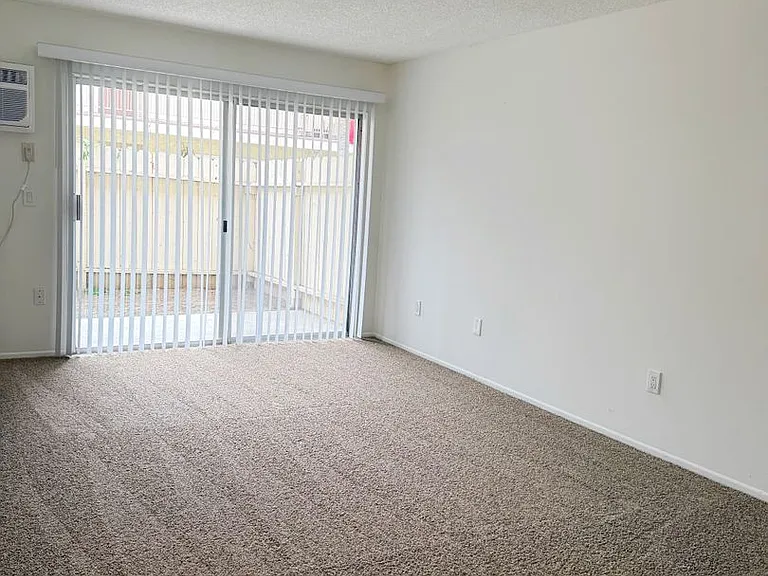 1535 E Canfield Ln- Offboarding TBD — Photo 7