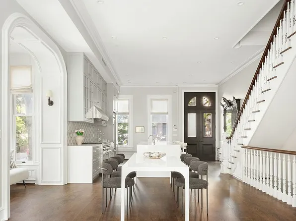 98 6th Ave, Brooklyn, NY 11217