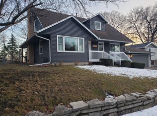 4849 Hanover Rd, Mound, MN 55364