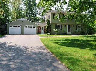 28 Greenbriar Rd, Keene, NH 03431