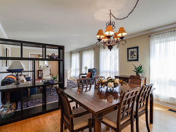 3rd image of 167 Lelawood Cir