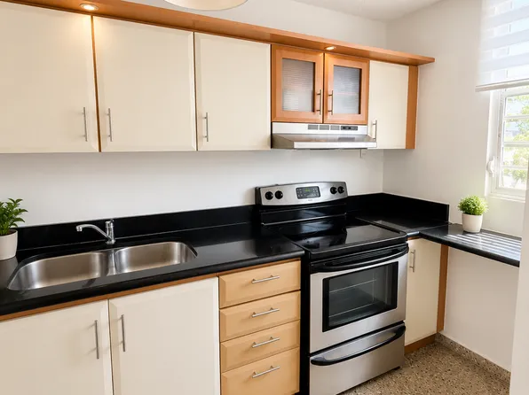 100 Cond Park E, Bayamon, PR 00961