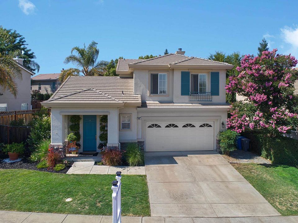1st image of 945 Oak Brook Way