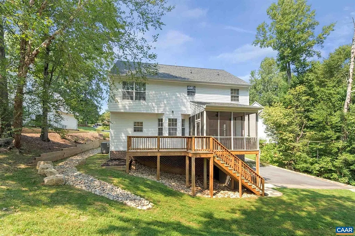 Building Photo - 1755 Winterberry Ct