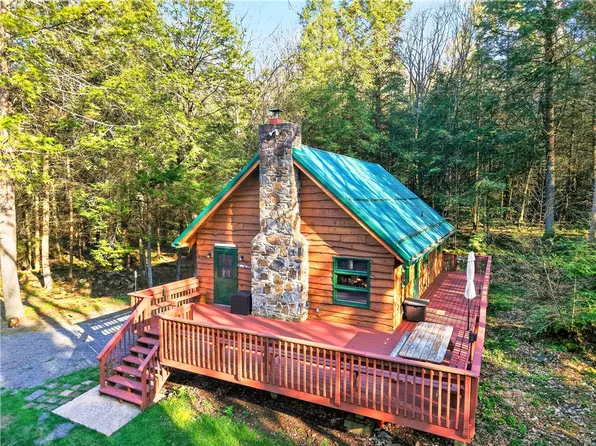 304 Clear Run Rd, Central City, PA 15926