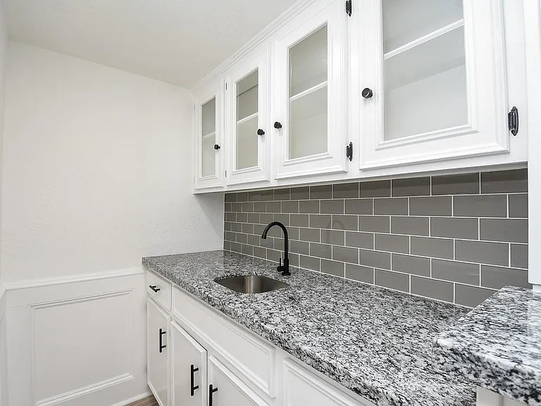 15814 Winding Moss Dr — Photo 8