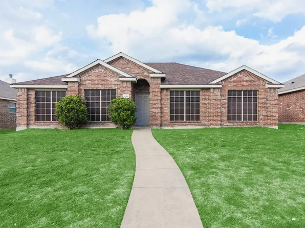1839 Shanna Dr, Lancaster, TX 75134