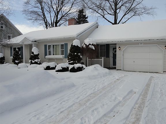 3rd image of 626 Seminole Dr