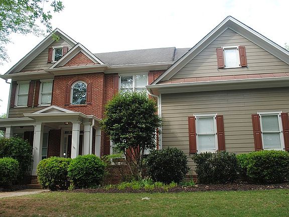 2nd image of 4810 Spring Park Cir