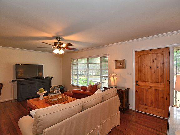 5th image of 333 Shenandoah Dr