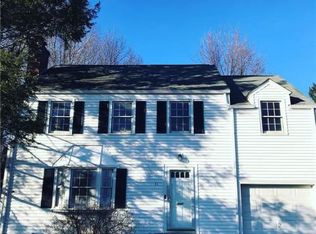 51 Greenhurst Rd, West Hartford, CT 06107