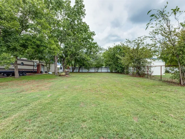2110 Dixie St, Caddo Mills, TX 75135