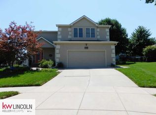 3521 Mesquite Cir, Lincoln, NE 68516