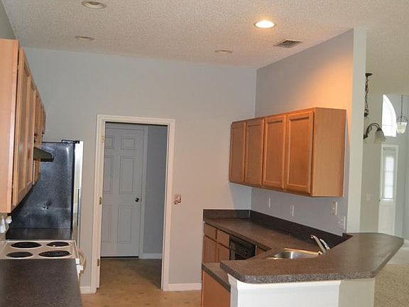 4th image of 10355 Cypress Knee Cir