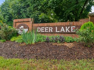 337 Deer Lake Dr, Nashville, TN 37221