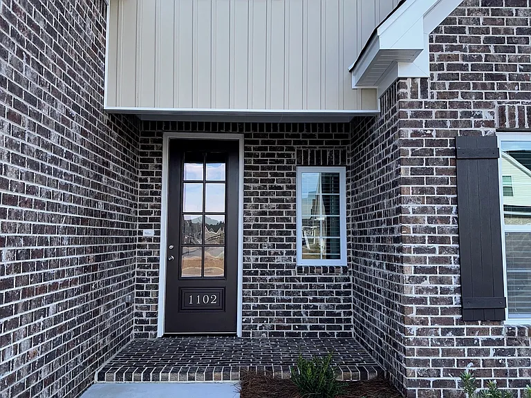 1102 Cavil Hollins Ct — Photo 7