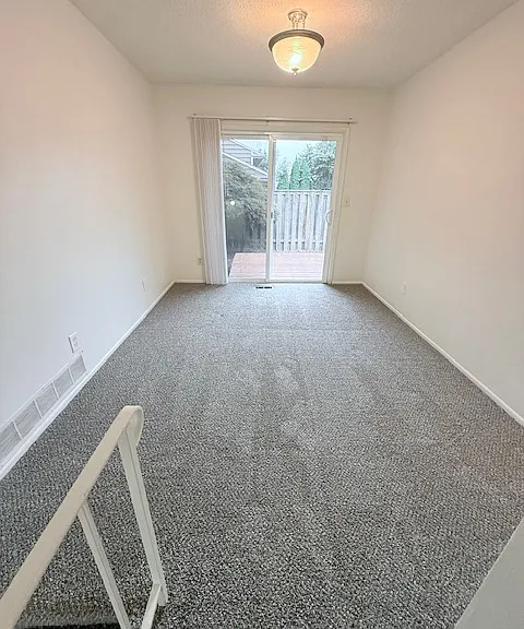 2101 SW Camelot Ct — Photo 8