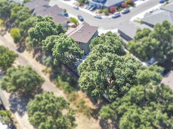 4th image of 9729 Falcon Meadow Dr