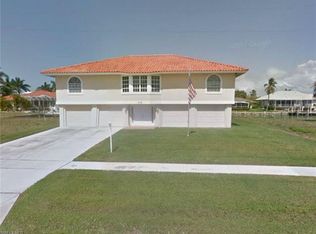 675 Pelican Ct, Marco Island, FL 34145