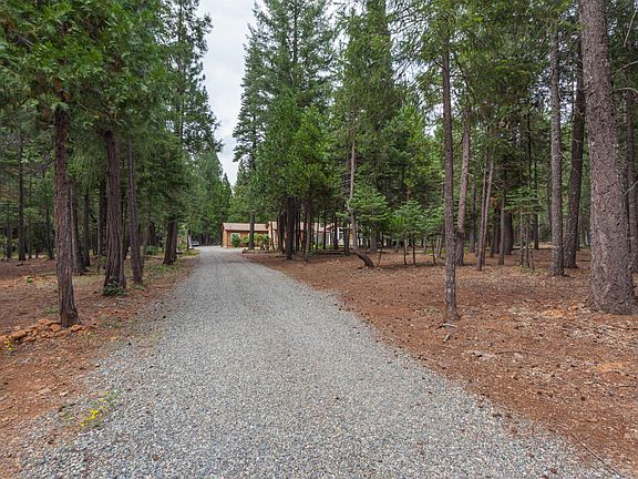 3rd image of 32688 White Fir Dr