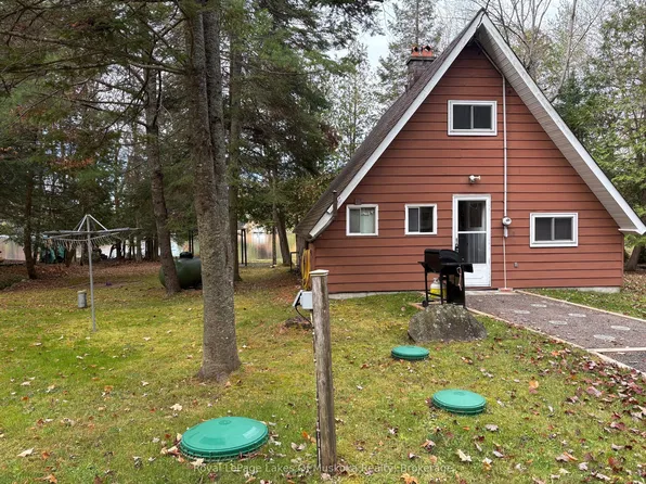 2324 Highway 141 Unit 19, Muskoka Lakes, ON P0B 1M0