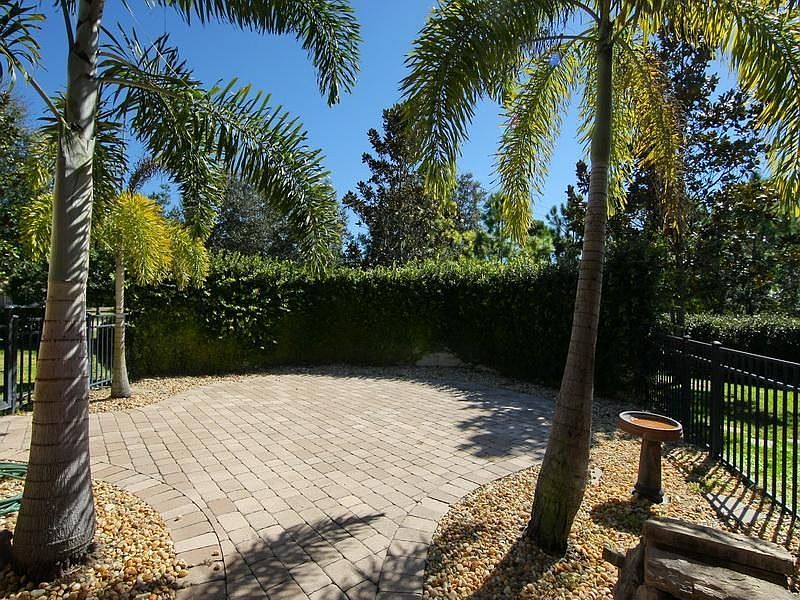 1st image of 798 Capistrano Dr