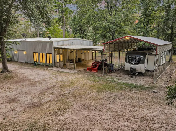 17884 Nonesuch Rd, Conroe, TX 77306