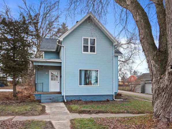 112 E Franklin St, Berlin, WI 54923