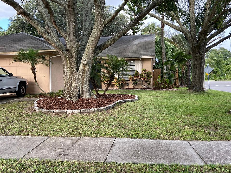 Corner house
