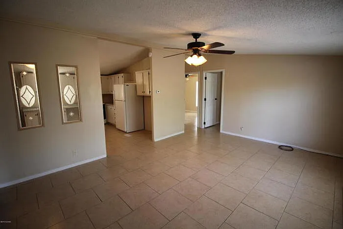1468 S Calle Anasazi — Photo 2