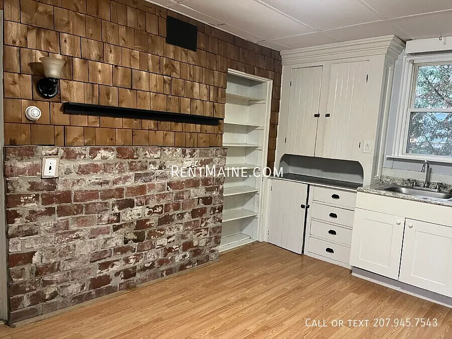 Building Photo - 439 4th St #3