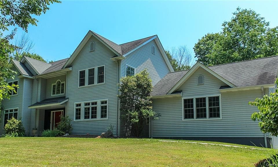 1st image of 24 River Park Dr