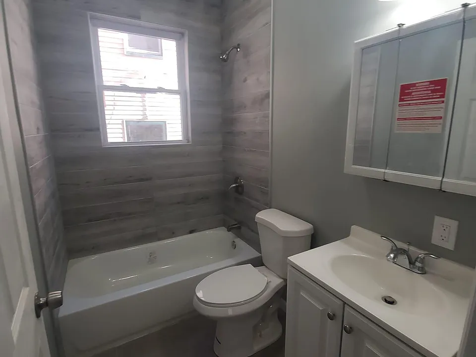 2 Bedrooms at 188 Scheerer Ave #1a, Newark NJ — photo 5