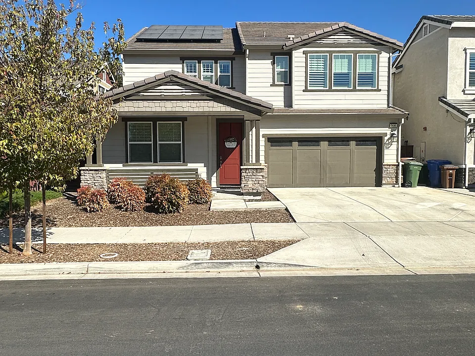 2690 Alexia Ln