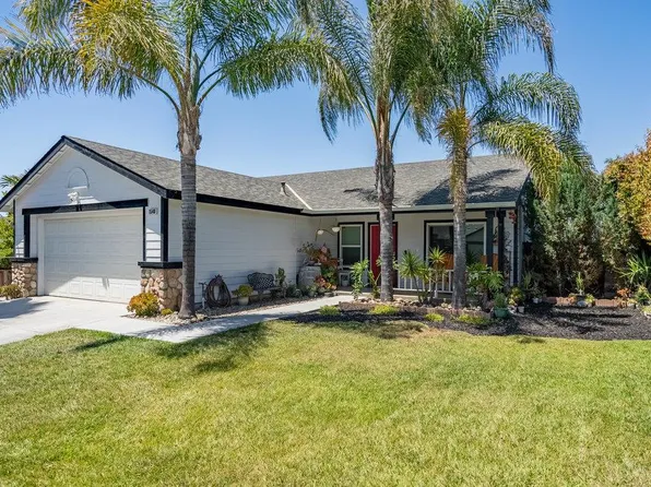 1540 Brighton Dr, Hollister, CA 95023
