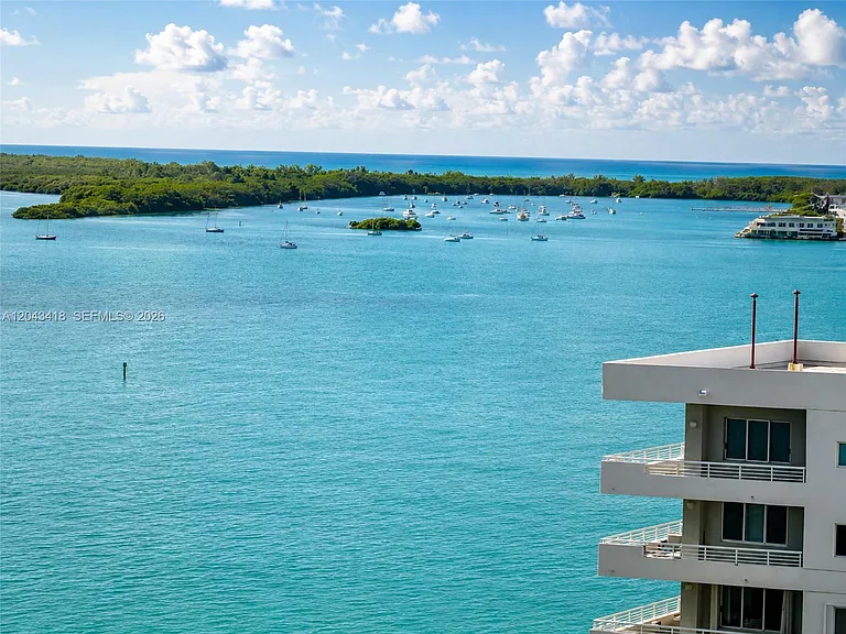 1300 Brickell Bay Dr #1806 — Photo 7