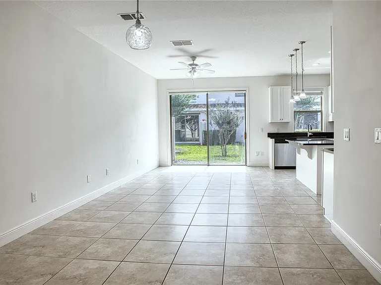 14025 Millington St — Photo 11