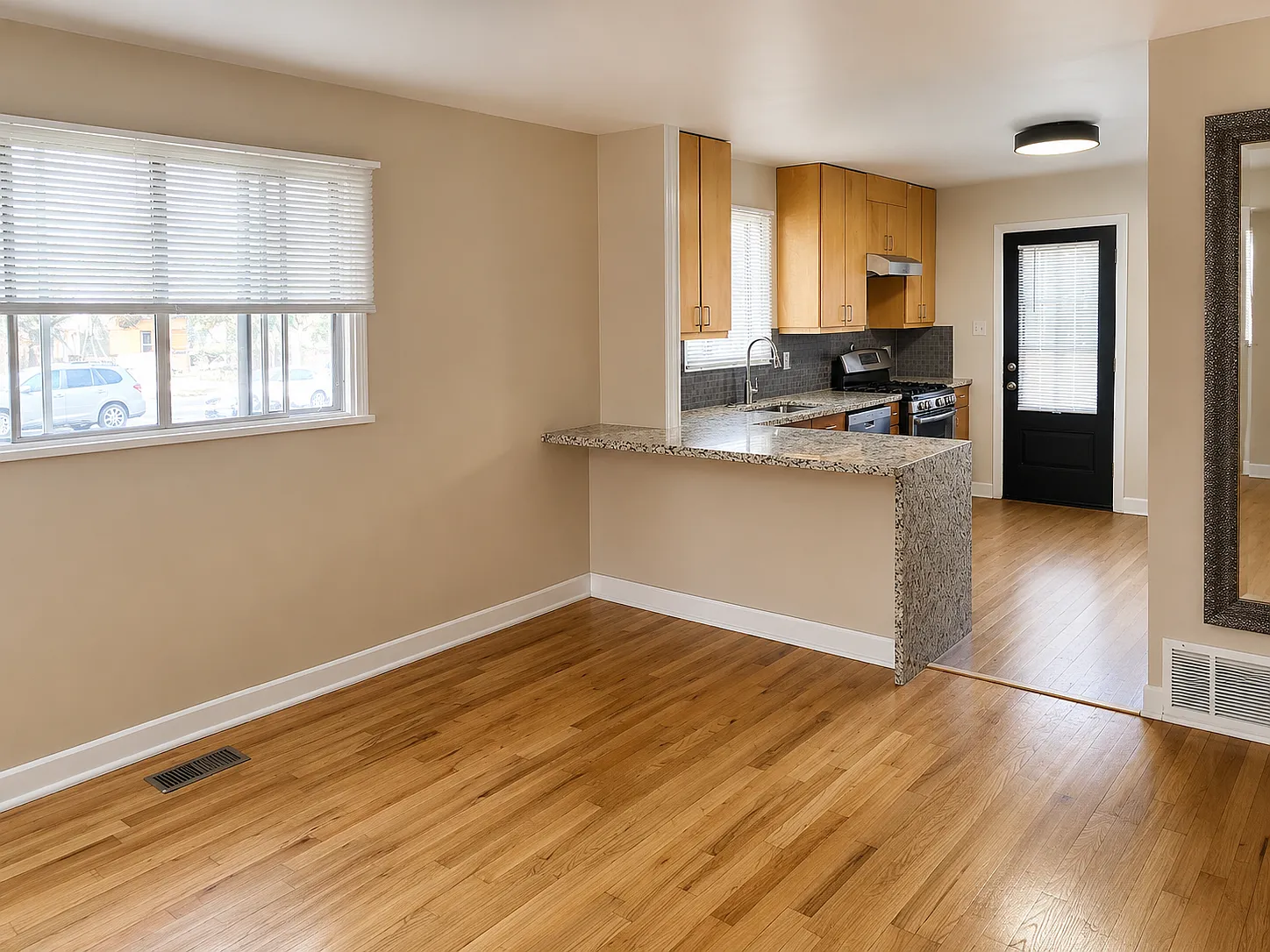 3224 N Milwaukee St — Photo 2