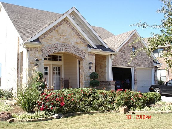 4th image of 1401 Meadows Ave